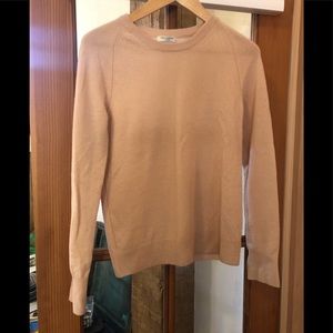 Equipment Sloane crew in RARE neutral color.